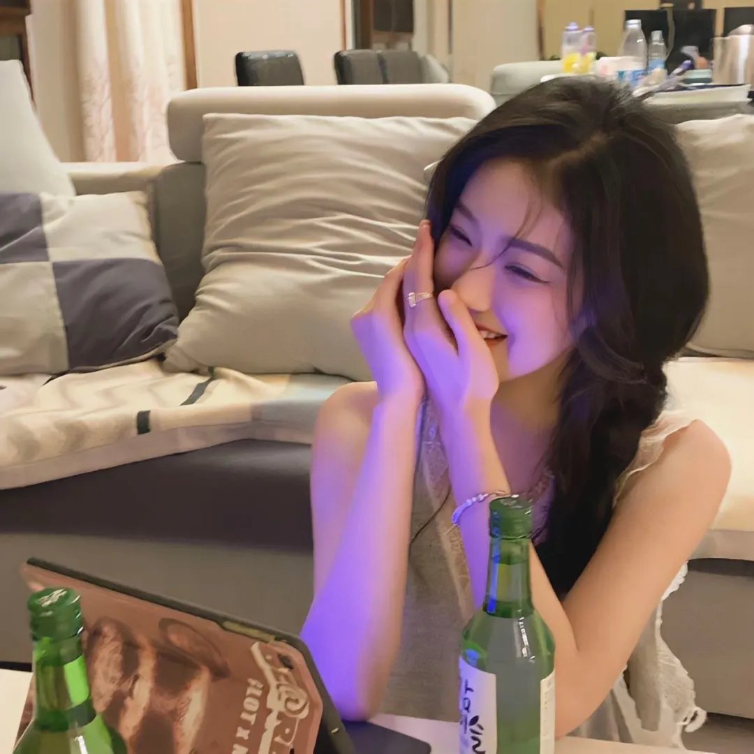 黑料女配霸榜热搜